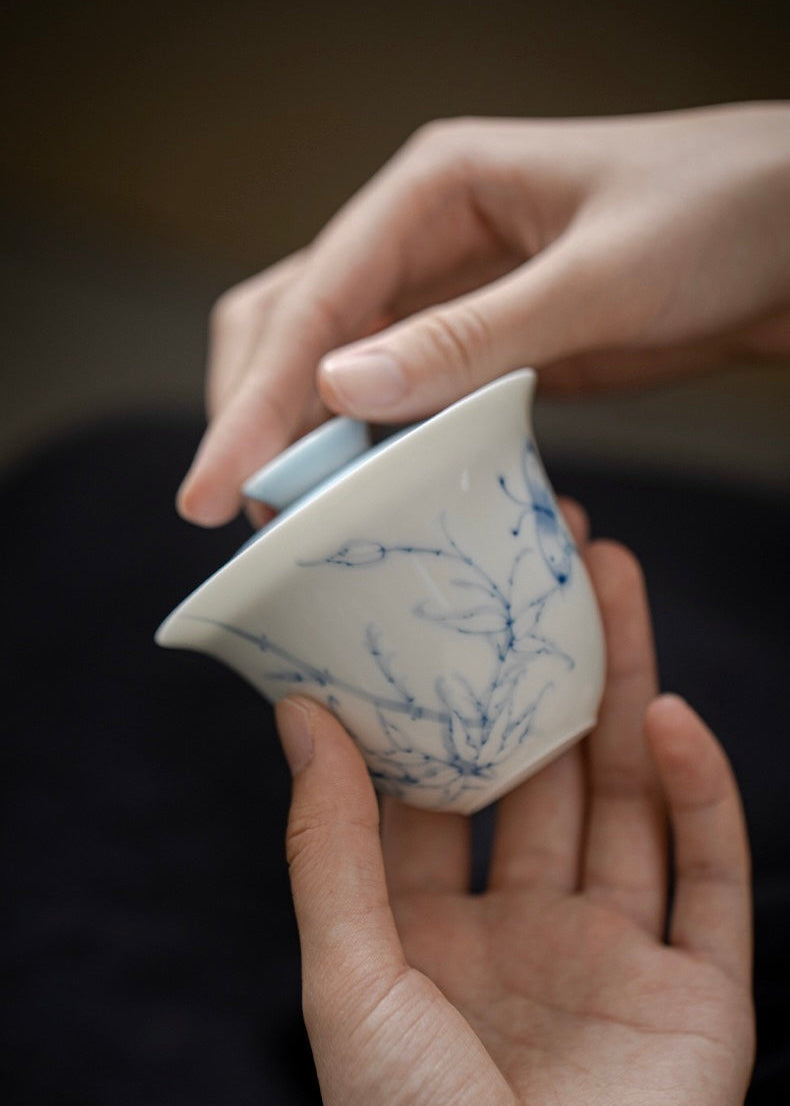 Hand-Painted Bamboo Gaiwan