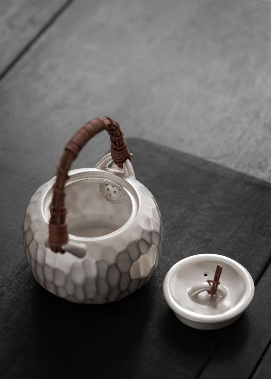 Hammered Silver-Plated Teapot