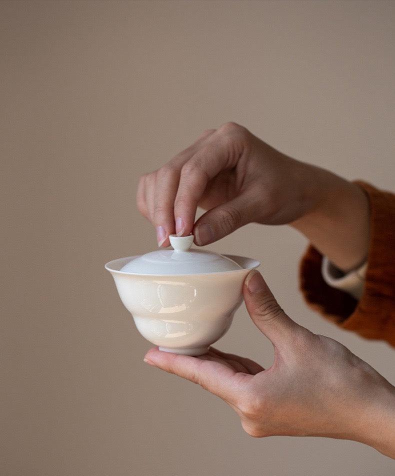 Handcrafted White Porcelain Gourd Gaiwan