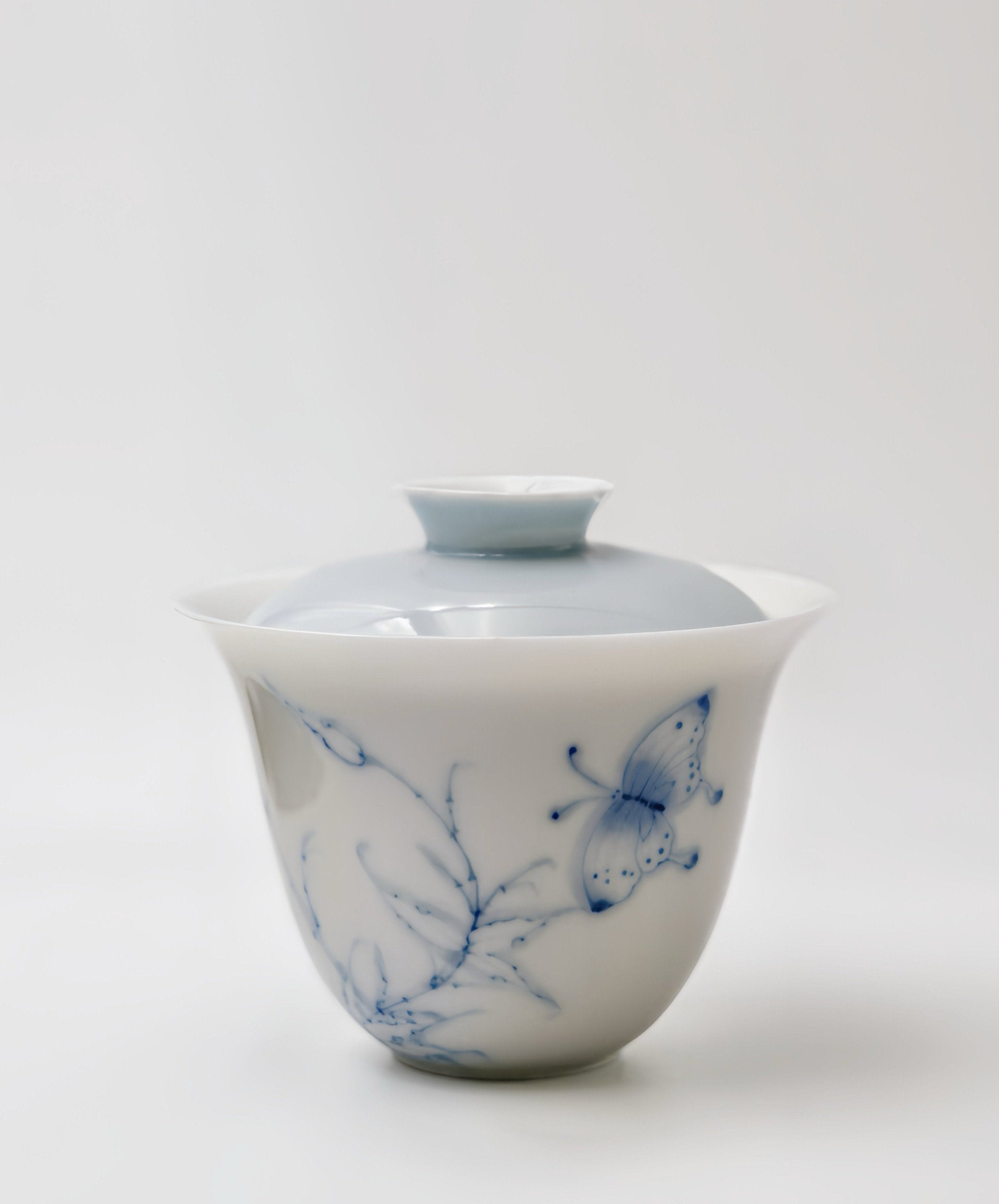 Hand-Painted Bamboo Gaiwan - Thin White Porcelain