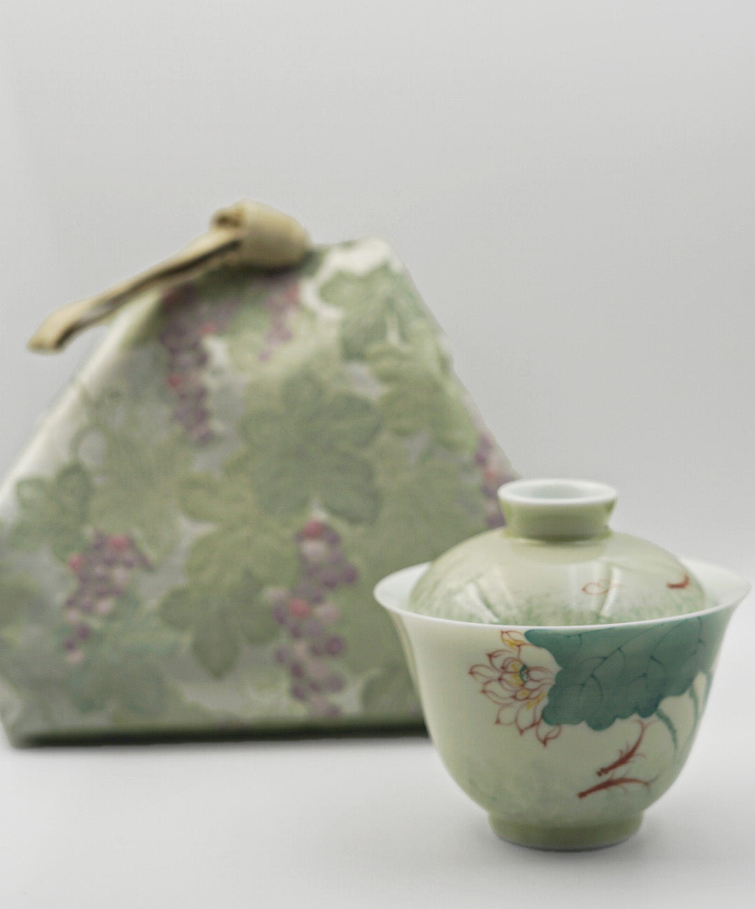 Hand-Painted Lotus Porcelain Gaiwan