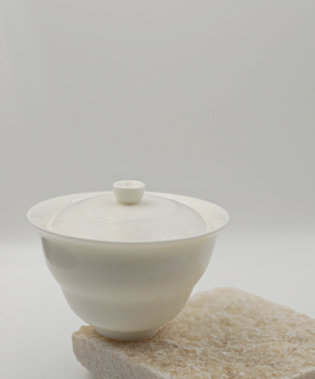 Handcrafted White Porcelain Gourd Gaiwan