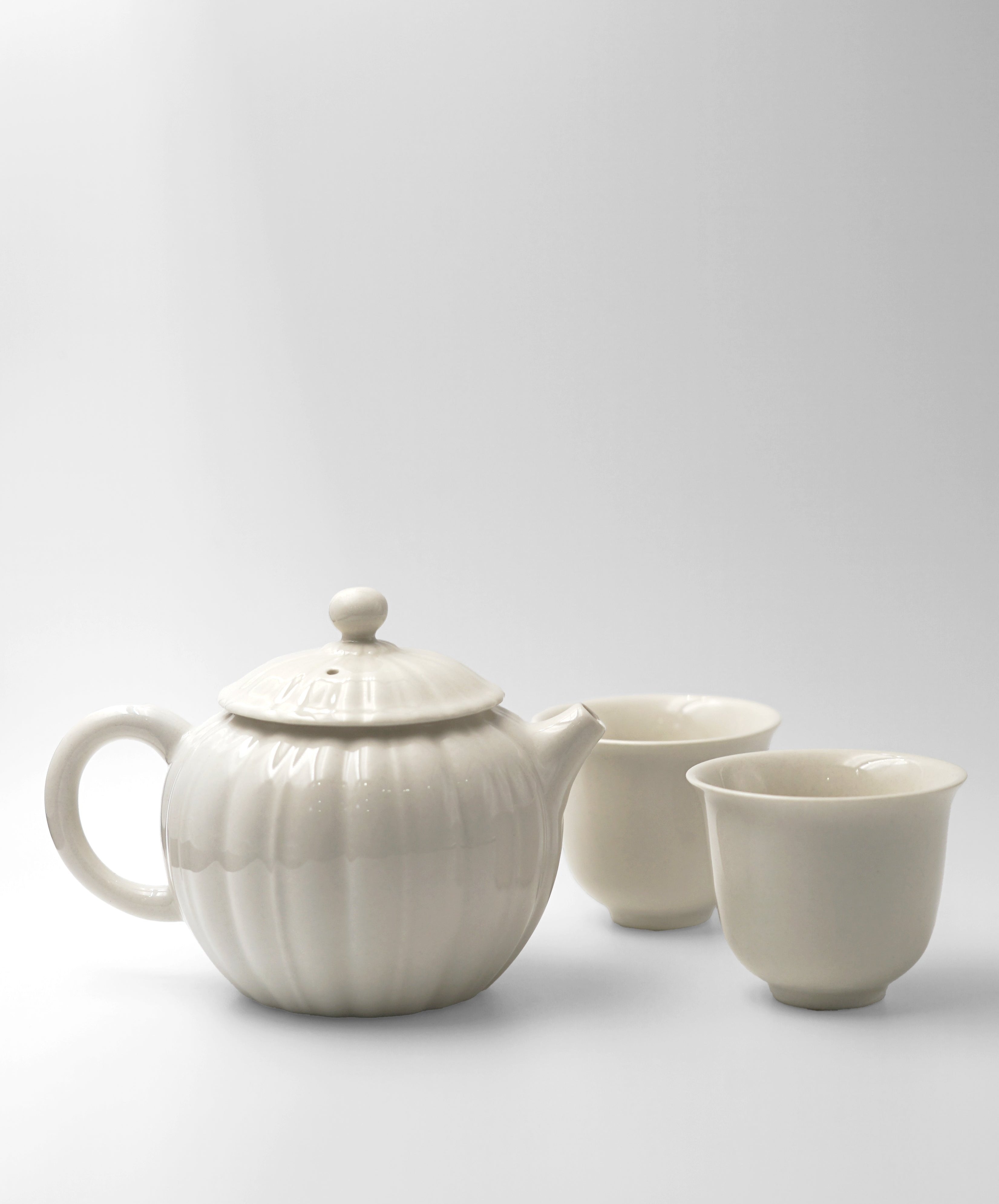 Handcrafted Ash Glaze Porcelain Teapot Set